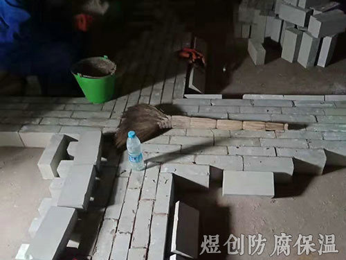 水泥制品襯耐酸磚施工 (6)