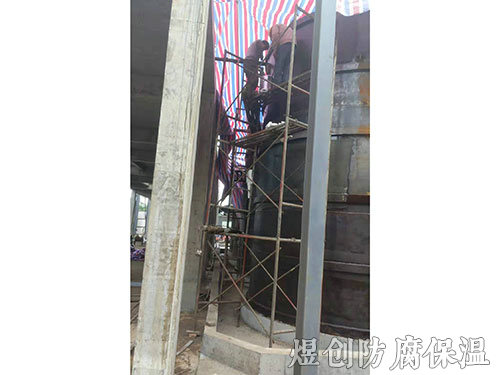 碳鋼制品桶內(nèi)玻璃鋼施工 (10)