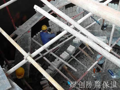 水泥制品襯耐酸磚施工 (1)
